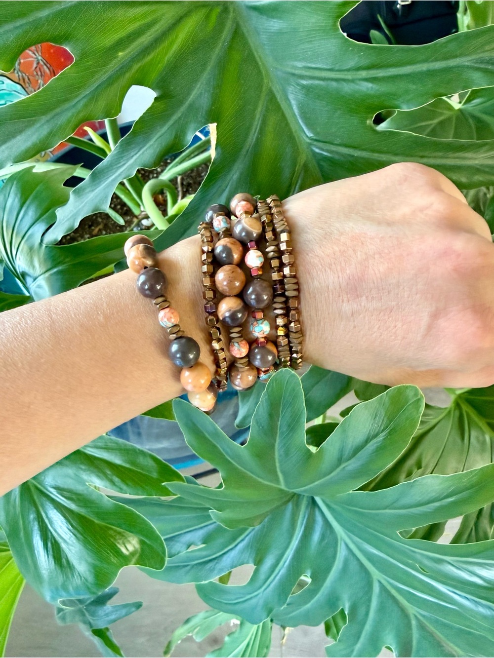 Hematite bracelet (one)